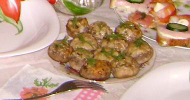 Рецепт Шампиньонов, фаршированных орешками