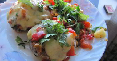 Рецепт Шампиньонов, фаршированных овощами