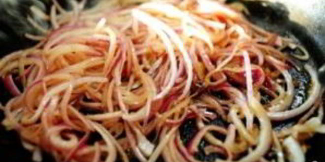 Рецепт шампиньонов жареных с луком