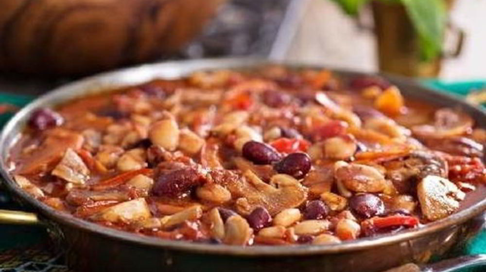 Как приготовить тушеные грибы с фасолью