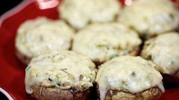 Рецепт Запеченных грибов, фаршированных курицей и сыром