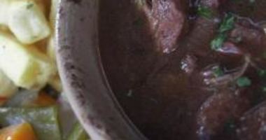 Рецепт Гуляша из говядины с луком и кетчупом