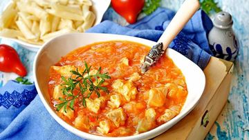 Рецепт Гуляша из куриных грудок с болгарским перцем в мультиварке