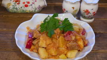Рецепт Гуляша из свинины с картофелем