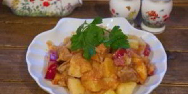 Рецепт гуляша из свинины с картофелем
