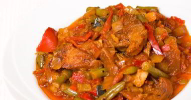 Рецепт Гуляша из свинины с зеленой фасолью