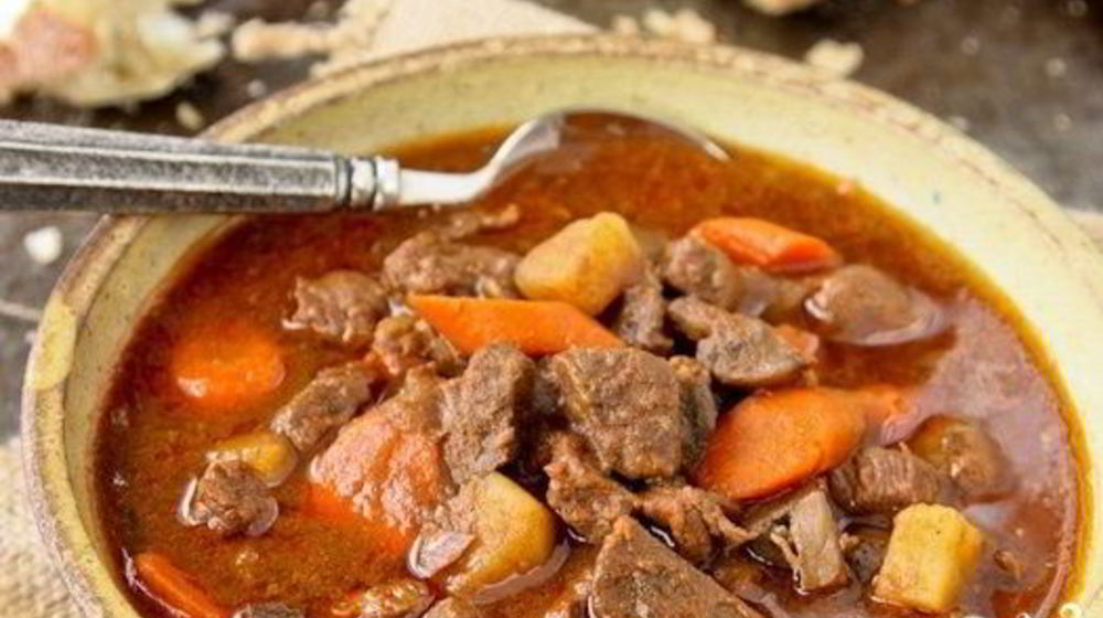 Как приготовить гуляш по-венгерски с фасолью