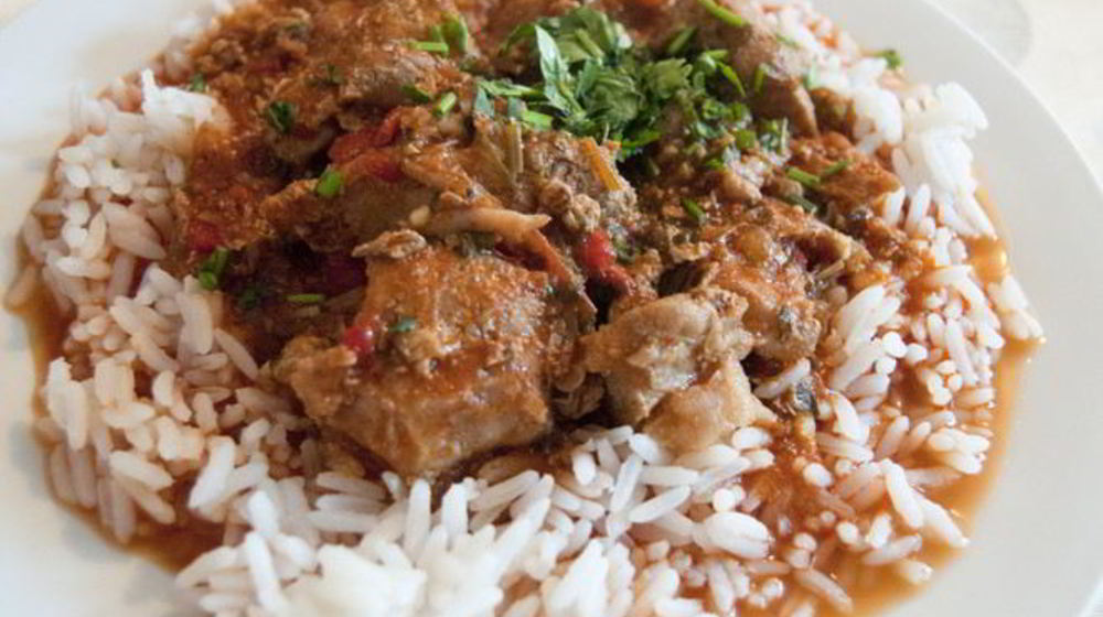 Как приготовить гуляшу со свининой и томатной пастой