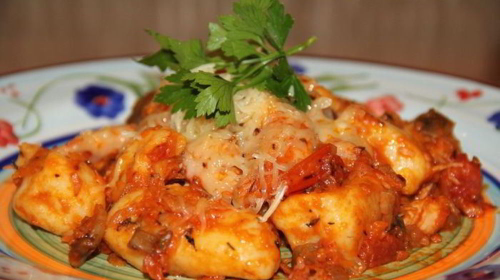 Как приготовить картофельные ньокки с куриным филе и грибами