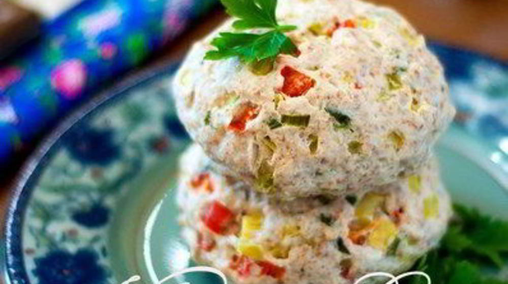 Как приготовить котлеты с яркими овощами