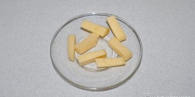 Рецепт куриных котлет с начинкой из сыра