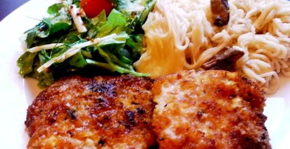 Рецепт пенне, запеченные с пармезаном, сливками и прошутто