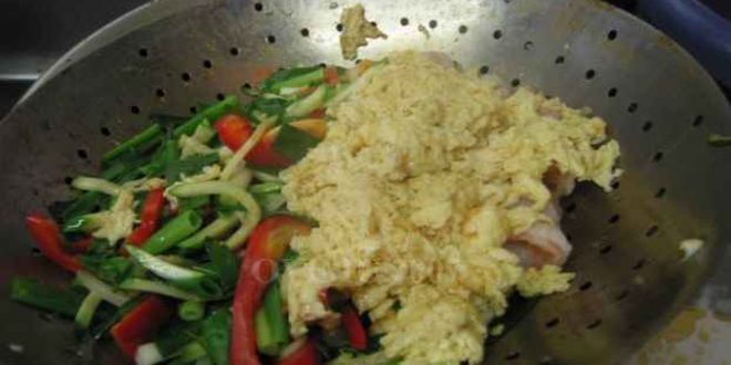 Рецепт лапши рисовой с овощами и креветками