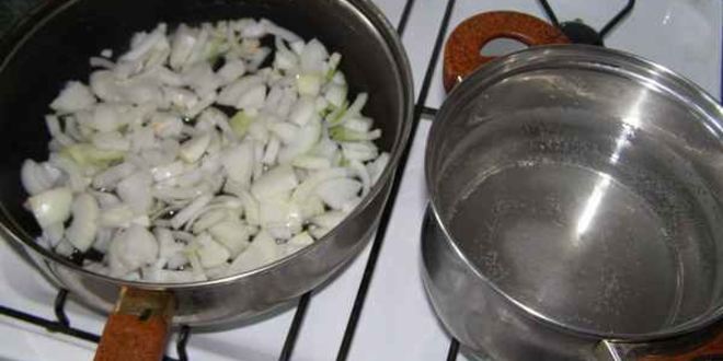 Рецепт лапши в мясном соусе