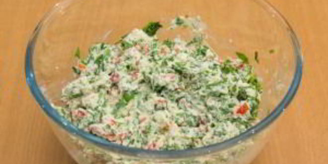 Рецепт каннеллонь, фаршированных рикоттой и шпинатом