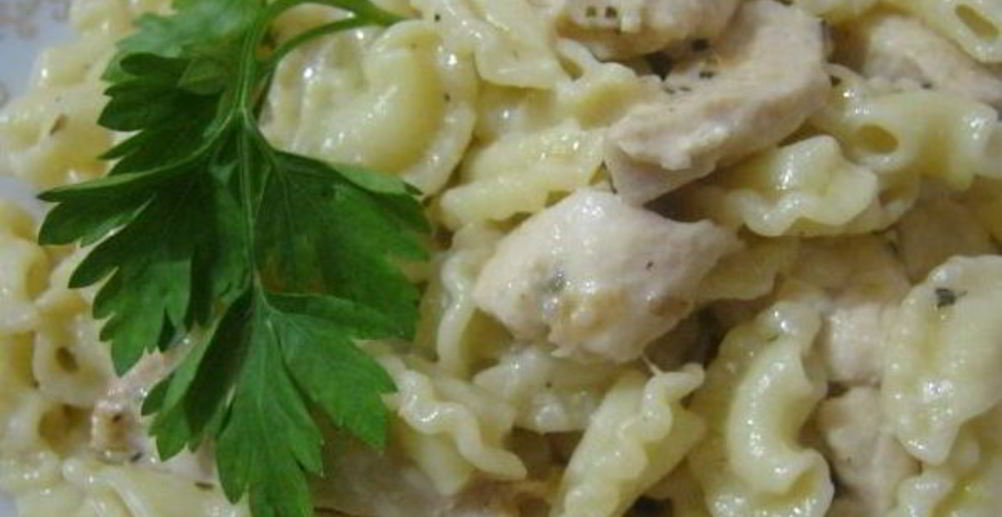 Рецепт австралийский гамбургер с куриной грудкой