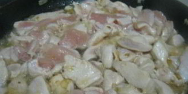 Рецепт пасты с куриной грудкой под сливочным соусом