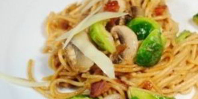 Рецепт пасты с брюссельской капустой и беконом