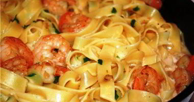Рецепт Пасты с креветками в сливочно-чесночном соусе