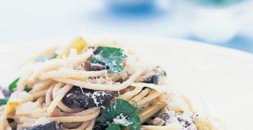 Рецепт тефтельки и спагетти с соусом божья коровка