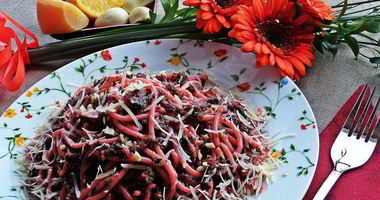 Рецепт Свекольно-шпинатной пикантная паста