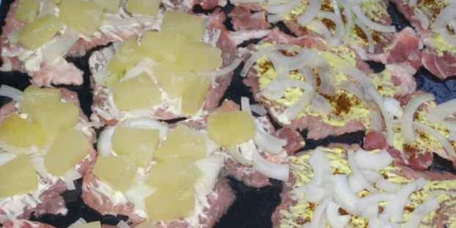 Рецепт ароматной свинины по-французски