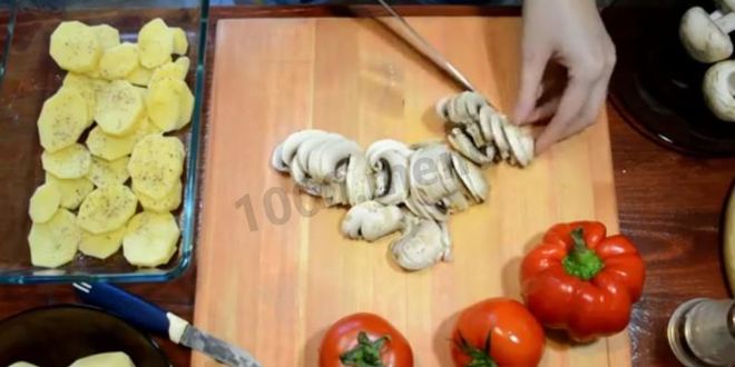 Рецепт картошки по-французски с фаршем помидорами грибами