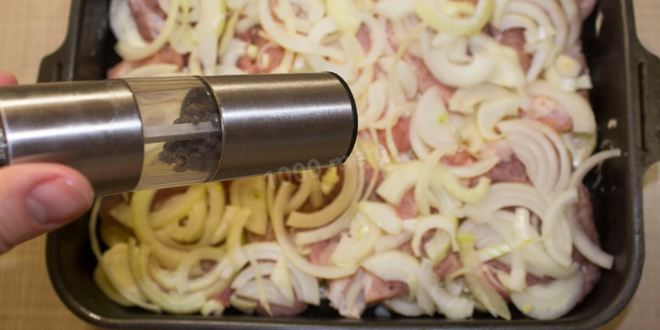 Рецепт мяса по-французски классически в духовке с картошкой