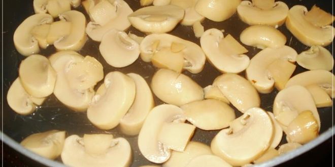 Рецепт мяса по-французски с шампиньонами