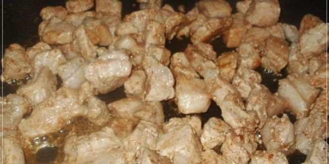 Рецепт мяса по-французски с шампиньонами