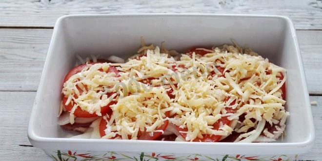 Рецепт мяса по-французски с сыром и помидорами в духовке