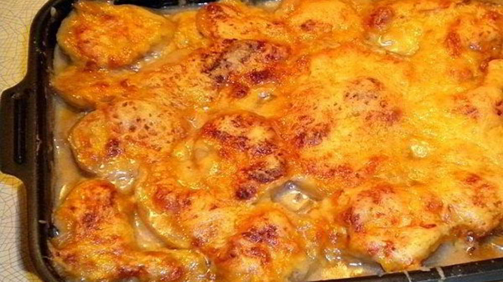 Как приготовить мясо по-французски в духовке с грибами