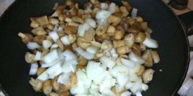 Рецепт мяса по-французски в фольге с грибами