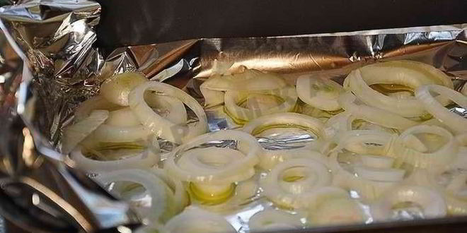 Рецепт свиной шейки с пармезаном запеченная по-французски