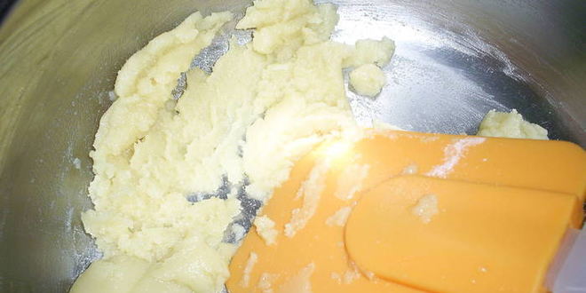 Рецепт запеченных куриных окорочка по-французски