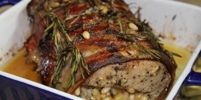 Рецепт ароматной фаршированной корейки к рождеству