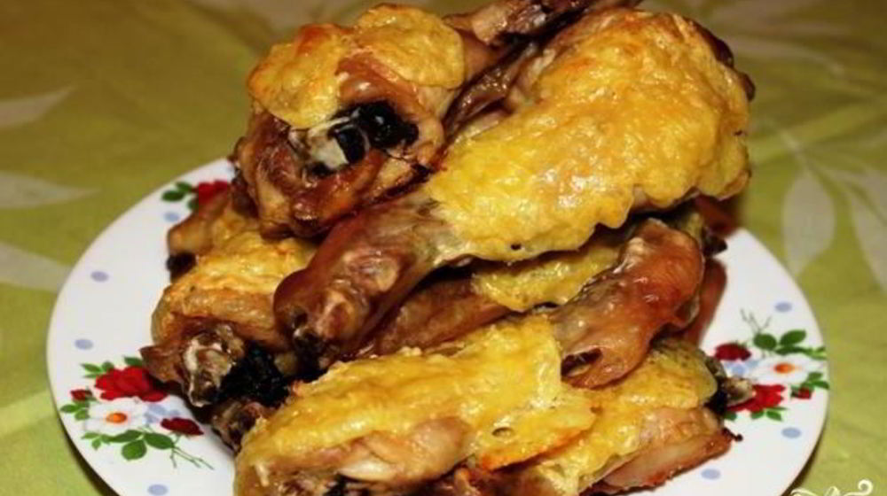 Как приготовить куриную голень с сыром