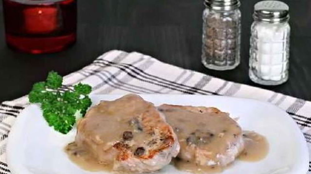 Как приготовить свинину в сливочном соусе