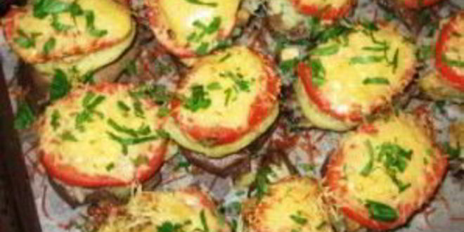 Рецепт свинины, запеченной с грибами помидорами и сыром