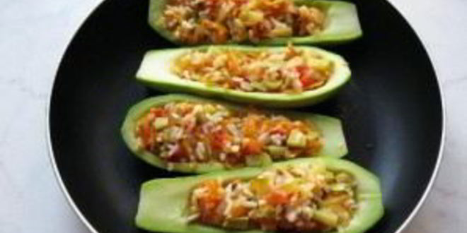 Рецепт кабачков, фаршированных рисом и овощами