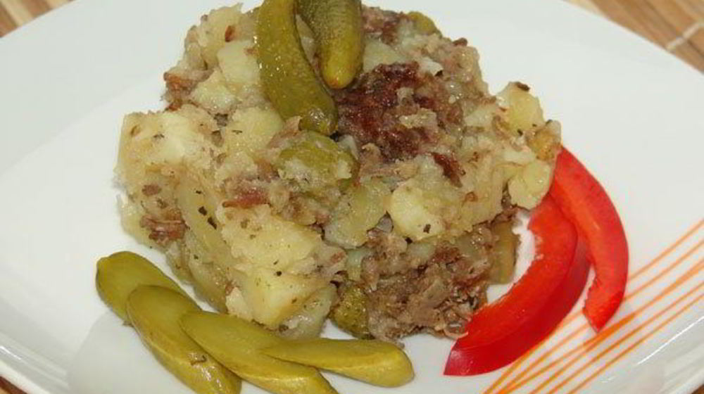 Как приготовить картофель с тушеной говядиной в мультиварке