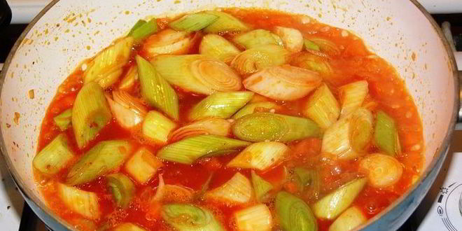 Рецепт лука-порея, тушеного с рисом