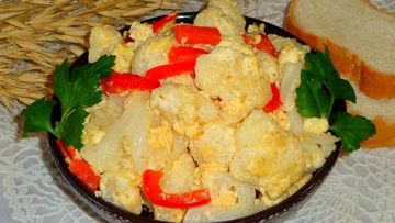 Рецепт Цветной капусты с яйцом на сковороде