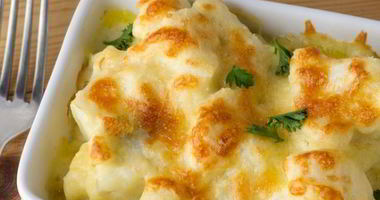 Рецепт Цветной капусты, запеченной с сыром и бешамелем