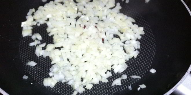 Рецепт запеченного целиком баклажан с овощами