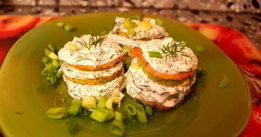 Рецепт Жареных кабачков с яйцом и сметаной