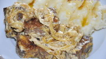 Рецепт Говяжьей печени под сметанно-горчичным соусом