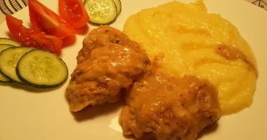 Рецепт Говяжьей печени в сметанном соусе