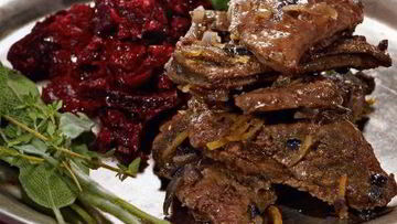 Рецепт Говяжьей печенки с красным луком