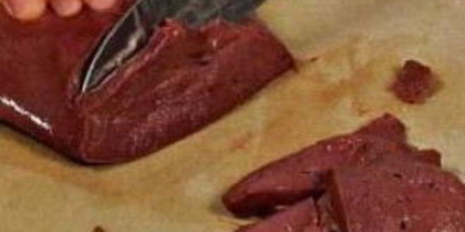 Рецепт говяжьей печенки с красным луком